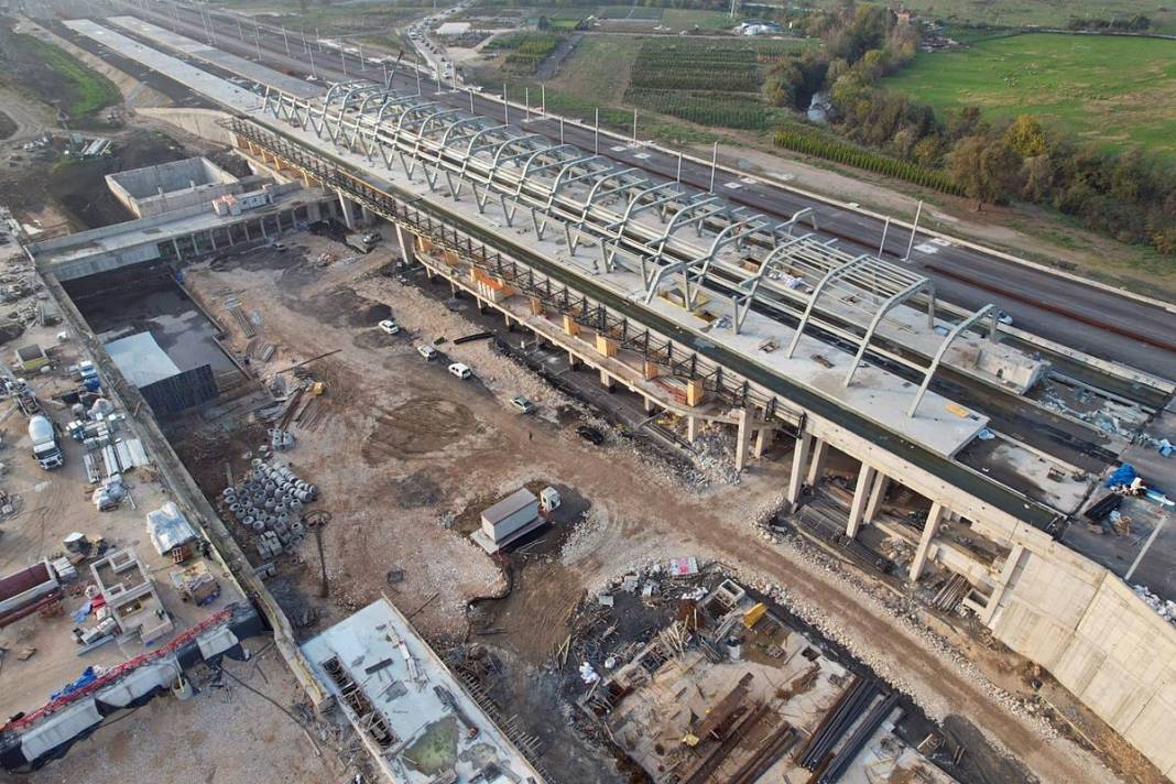 Türkiye'nin 12. yüksek hızlı tren şehri Bursa oluyor 16